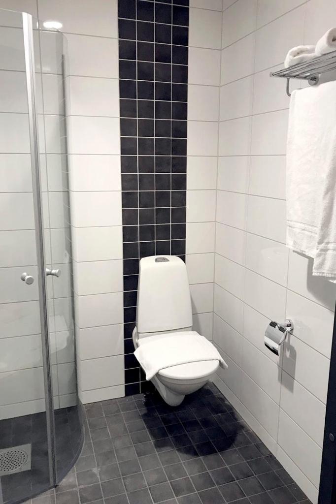 Rasta Vaernamo Hotel Eksteriør billede